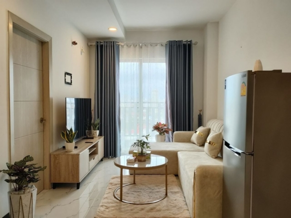 Jednostka narożna – apartament z 1 sypialnią do wynajęcia (w pobliżu rynku BT)