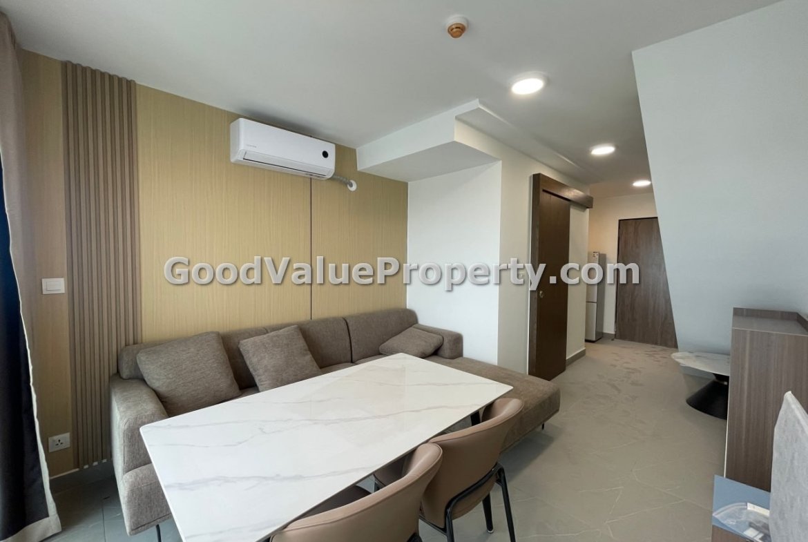 2 bedrooms, 2 floors loft at Urban Village 2