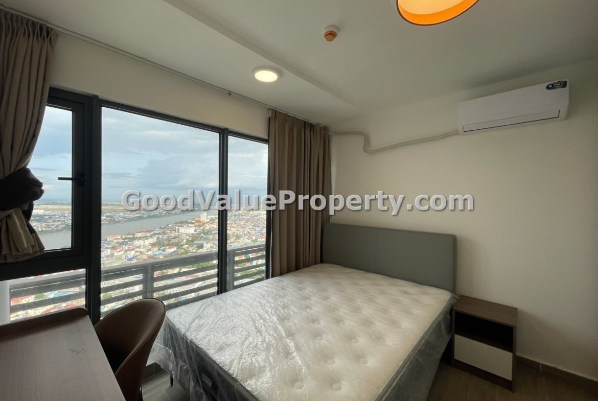 2 bedrooms, 2 floors loft at Urban Village 2